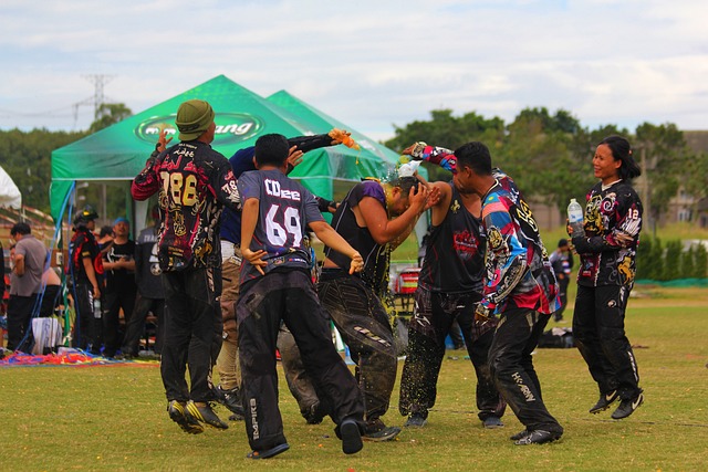 点是团队传 点是团队传